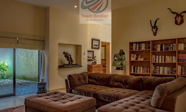 HERMOSA PROPIEDAD EN VENTA EN MEDIO DEL BOSQUE, 4,310 M2 DE TERRENO, 2,215 M2 DE CONSTRUCCION