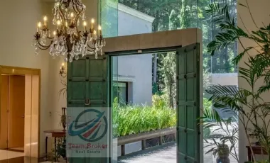 HERMOSA PROPIEDAD EN VENTA EN MEDIO DEL BOSQUE, 4,310 M2 DE TERRENO, 2,215 M2 DE CONSTRUCCION