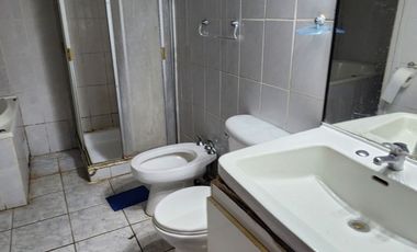 Concón Sur, Casa 4 dormitorioe, jardín, estacionamientos