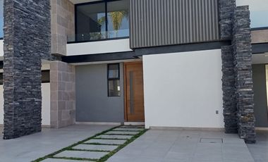 Casa en venta en León, Fraccionamiento Loma Griega