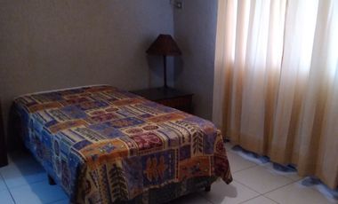 SE ALQUILA DEPARTAMENTO DE 3 DORMITORIOS EN L0MAS DE URDESA.(GC)