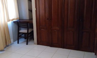 SE ALQUILA DEPARTAMENTO DE 3 DORMITORIOS EN L0MAS DE URDESA.(GC)