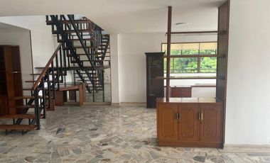 Venta apartamento en cristales oeste de Cali