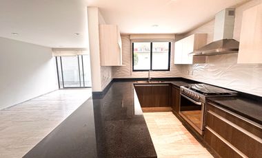 Venta de Casa condominio en la del Valle con roof y terraza privado