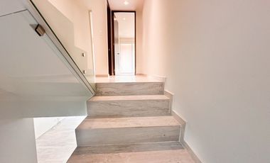 Venta de Casa condominio en la del Valle con roof y terraza privado