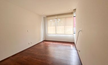 Venta de Casa condominio en la del Valle con roof y terraza privado