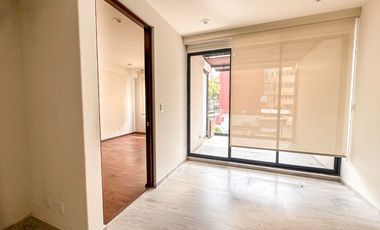 Venta de Casa condominio en la del Valle con roof y terraza privado