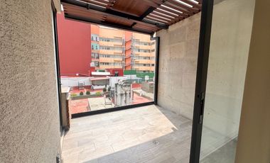 Venta de Casa condominio en la del Valle con roof y terraza privado