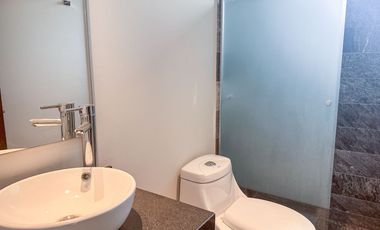Venta de Casa condominio en la del Valle con roof y terraza privado