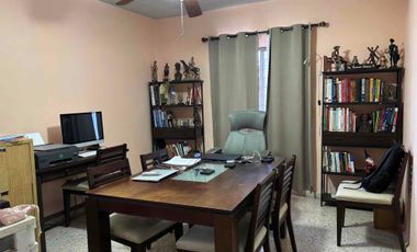 VENTA Casa en Residencial Anahuac  cerca de parque en San Nicolás de los Garza NL