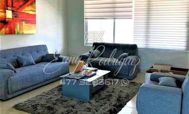 CASA EN RENTA, MAYORAZGO, AMUEBLADA, 3 REC, FRENTE ÁREA VERDE, PRIVADA CON VIGILANCIA