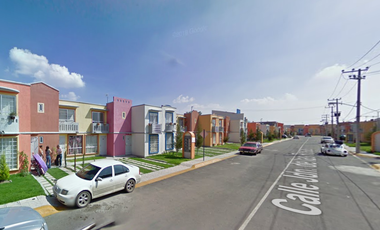 Casa en Venta Remate Bancario en Hacienda del Jardín, Tultepec Estado De México JP.