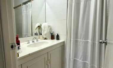 VENDO LINDA Y EXCLUSIVA CASA EN LA ENCANTADA DE VILLA - CONDOMINIO - 4 DORMITORIOS - TERRAZA - JARDÍN - 2 COCHERAS