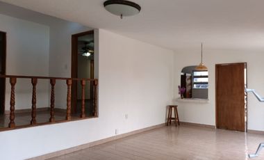 CASA EN CONDOMINIO DE 9 CASAS, CHAPULTEPEC!!!