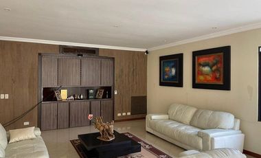 🏡 Venta de Casa en Urbanización Palmar del Río – Vía a Samborondón, Km 3.5