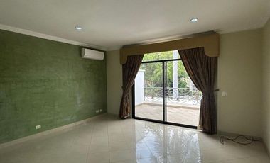 🏡 Venta de Casa en Urbanización Palmar del Río – Vía a Samborondón, Km 3.5