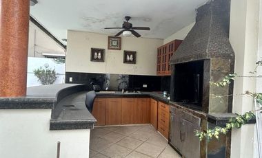 🏡 Venta de Casa en Urbanización Palmar del Río – Vía a Samborondón, Km 3.5