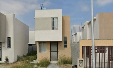 Casa En Remate Bancario En Construcción, Valle De Santa María, Nuevo Leon