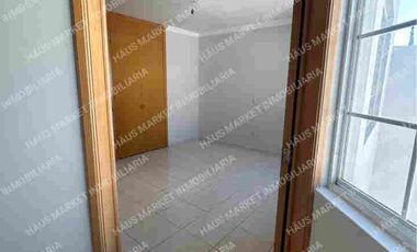 AMPLIA Y AGRADABLE RESIDENCIA EN LA ALAMEDA
