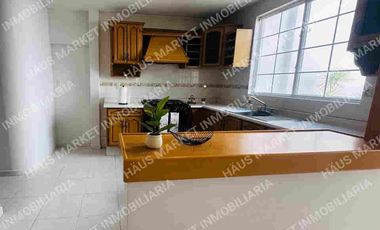 AMPLIA Y AGRADABLE RESIDENCIA EN LA ALAMEDA