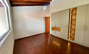 CASA DE UNA PLANTA EN VENTA EN TUMBACO