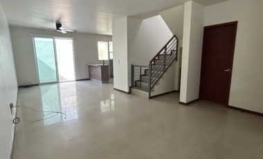 Vendo Casa en Fraccionamiento Viveros del Vallé Zapopan Jalisco