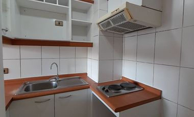 Se vende Departamento sector Metro Santa Ana
