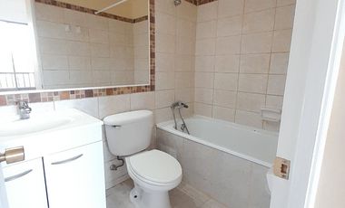 Se vende Departamento sector Metro Santa Ana