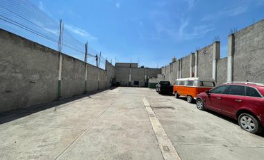 Terreno en esquina para negocio 1000 m2 Valle de Chalco Solidaridad