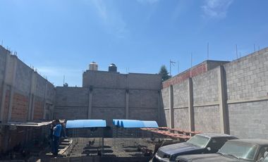 Terreno en esquina para negocio 1000 m2 Valle de Chalco Solidaridad