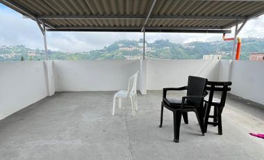 VENTA CASA CON 2 RENTAS (LOCAL Y APARTAMENTO) EN VILLAMARIA, CALDAS