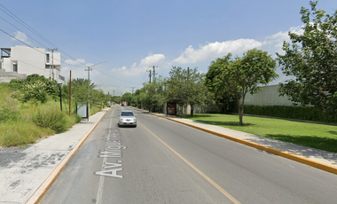 ¡APROVEHCA ESTA GRAN OPORTUNIDAD! Casa en Santa Catarina, Nuevo Leon.