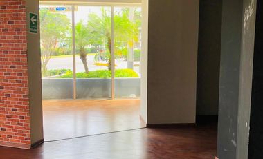 Vendo Local Comercial en Lince