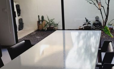 Hermosa Casa en Venta en Alva Residencial, Valle Imperial, Zapopan