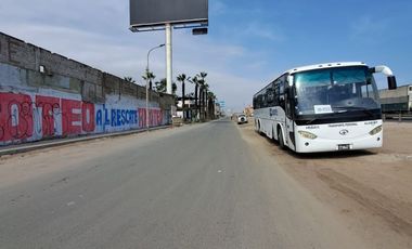 VENDO TERRENO COMERCIAL  EN LURIN – 4 FRENTES -  PANAMERICANA SUR KM 34.9 - AAHH NUEVO LURIN KM 40