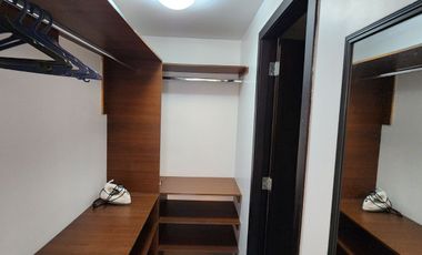 ¡Alquilo Departamento Totalmente Amoblado Planta Baja Con Terraza Privada!