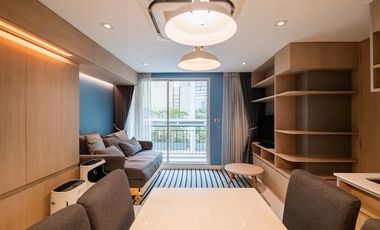 Prime Location! Luxuriously Furnished! Just a short walk to Emsphere, EmQuartier, and Benjasiri Park! For Sale: The Crest Sukhumvit 24 Condo