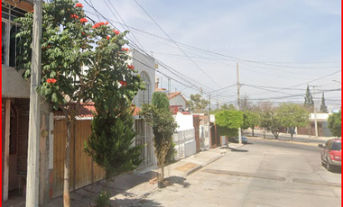 CASA EN VENTA CALLE ROSA COL BONA GENS AGUASCALIENTES AGS MÈXICO