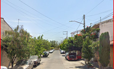 CASA EN VENTA CALLE ROSA COL BONA GENS AGUASCALIENTES AGS MÈXICO