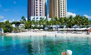Luxury 3 Bedrooms Beach Loft Type Penthouse Condo in Tower 2 Movinpick Resort and Towers