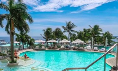 Luxury 3 Bedrooms Beach Loft Type Penthouse Condo in Tower 2 Movinpick Resort and Towers