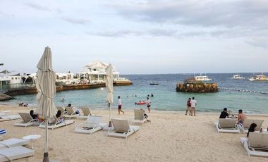Luxury 3 Bedrooms Beach Loft Type Penthouse Condo in Tower 2 Movinpick Resort and Towers