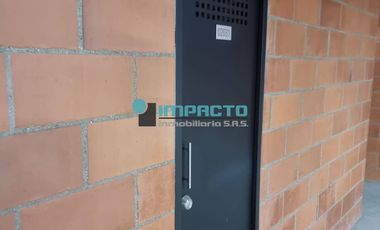Se arrienda estudio en el sector de Itagüí COD-525963