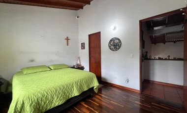 Casa  en arriendo, Loma Del Escobero, Envigado, Antioquia