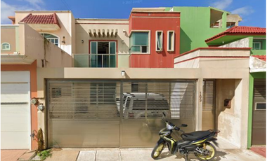 OPORTUNIDAD HERMOSA CASA FAMILIAR