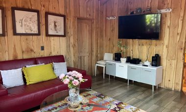 Casa orilla de río en Pucón