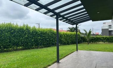 Casa en el Rancho San Fernando
