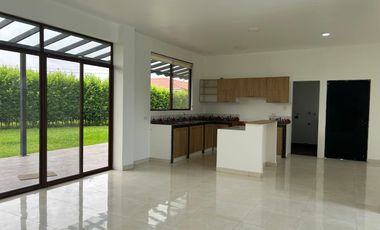 Casa en el Rancho San Fernando