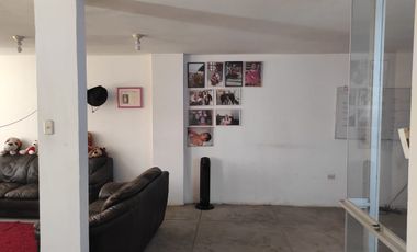 En Venta casa de 3 pisos en Carabayllo