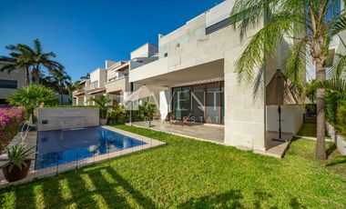 Casa amueblada en venta, Isla Dorada, Zona Hotelera Cancún